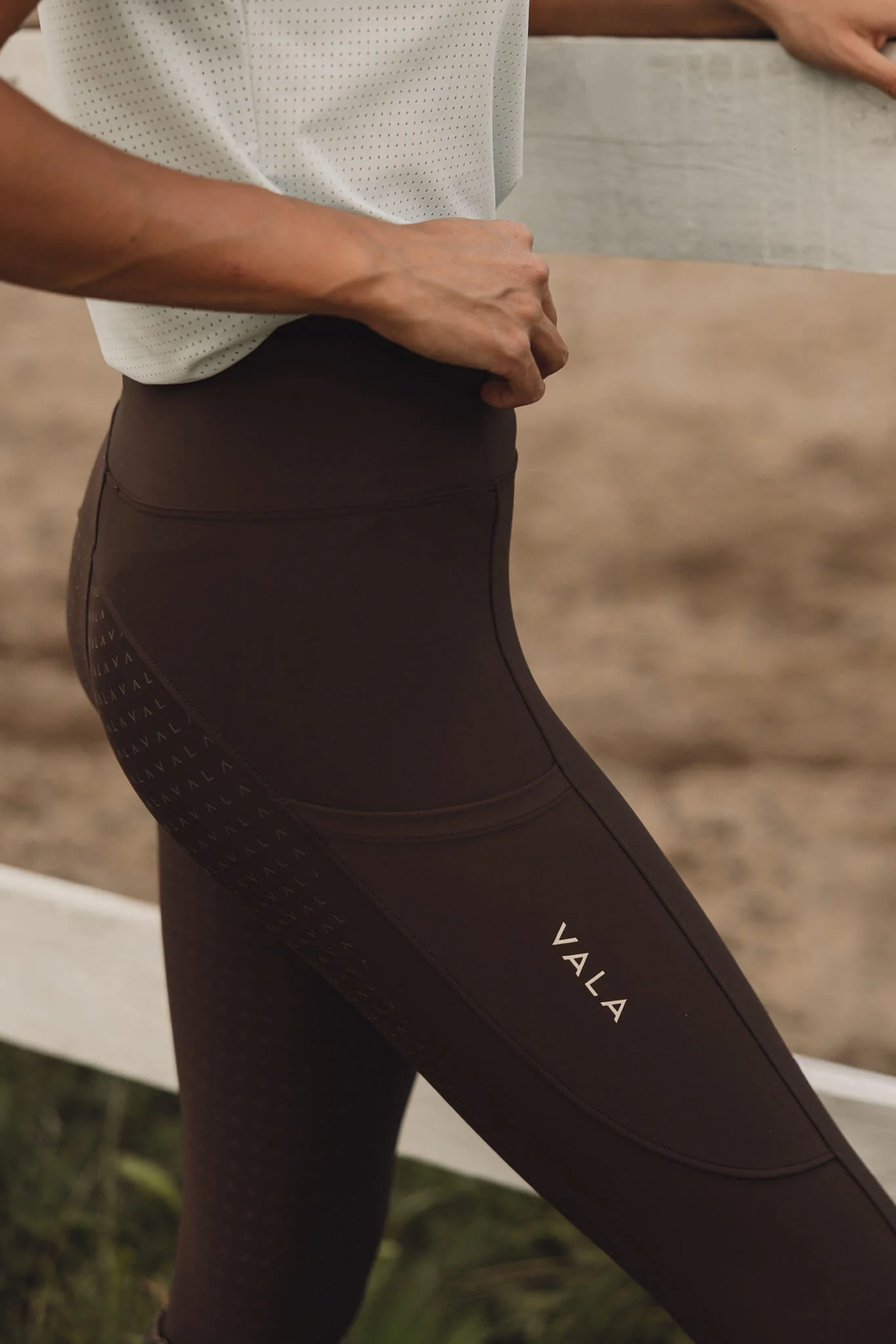 Active Everyday Riding Leggings - Cocoa - Image 3