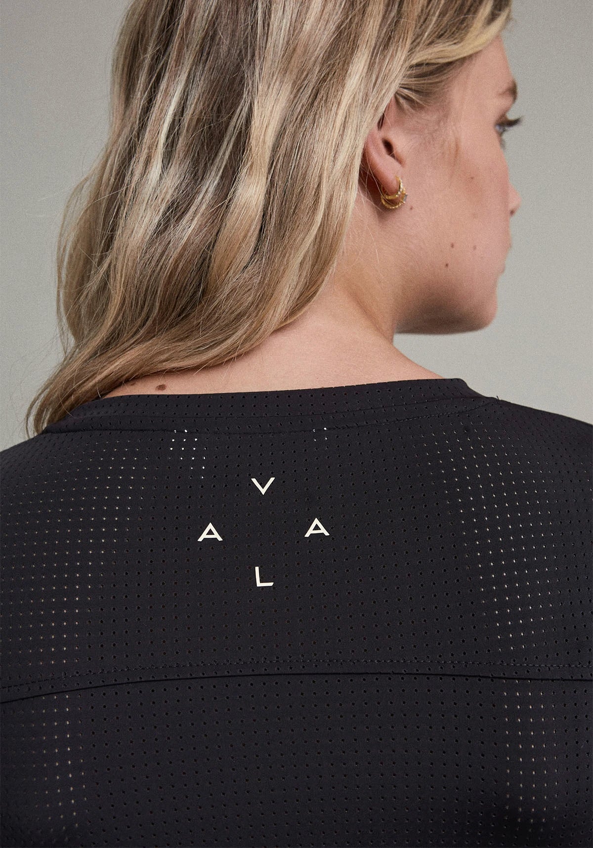 Mesh Tee - Black - Image 4