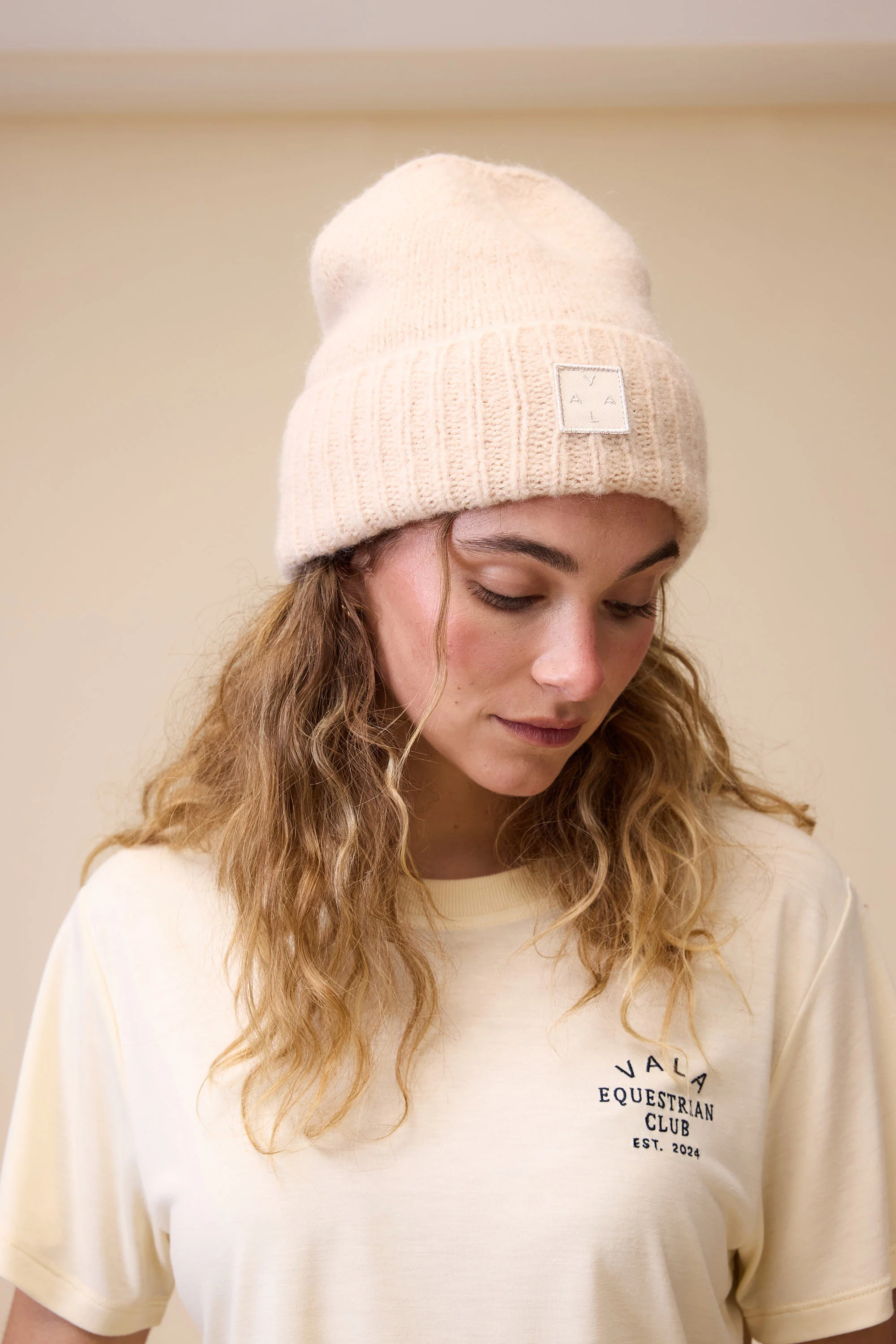 VALA Cosie Beanie - Oat - Image 3